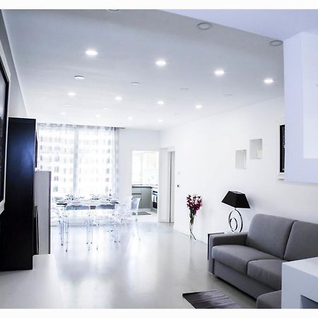 רומא New Sara'S Trastevere Apartment מראה חיצוני תמונה