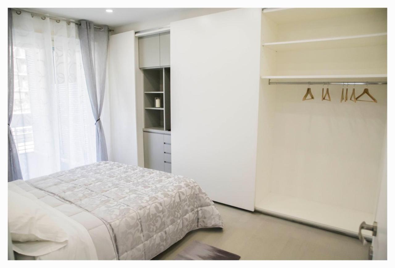 רומא New Sara'S Trastevere Apartment מראה חיצוני תמונה